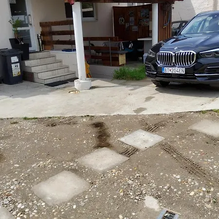 Paris 5 Bratislava